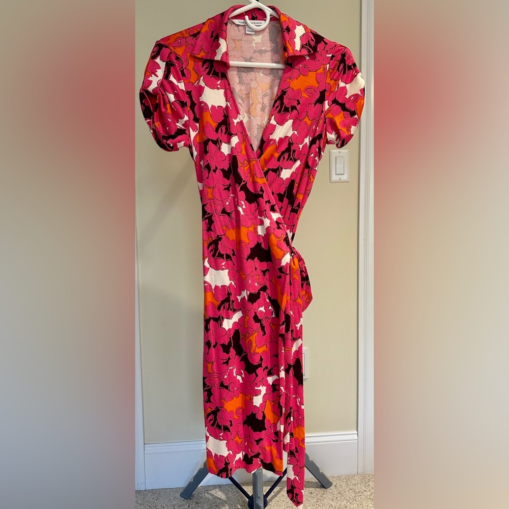 DvF short sleeve silk jersey wrap dress